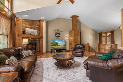 4451 Hartstone Drive, Polk, WI