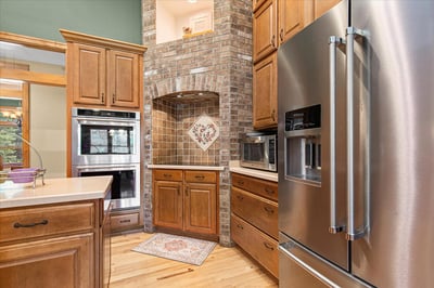 4451 Hartstone Drive, Polk, WI