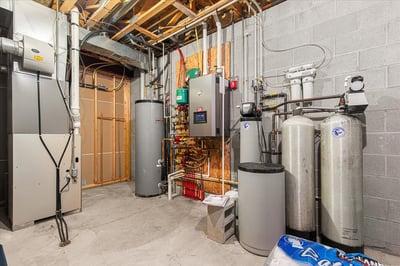 4451 Hartstone Drive, Polk, WI