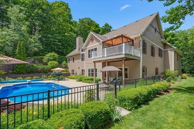 4451 Hartstone Drive, Polk, WI
