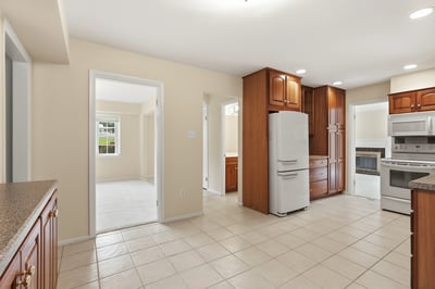 12830 MOUNT ROYAL LN, Fairfax, VA