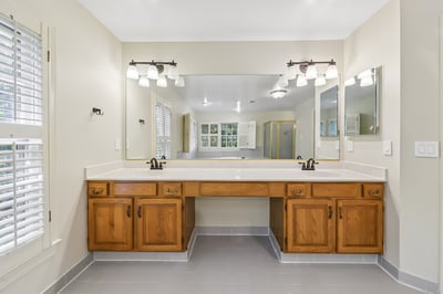6409 Melstone Ct, Clifton, VA