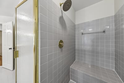 6409 Melstone Ct, Clifton, VA