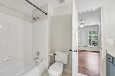 6409 Melstone Ct, Clifton, VA