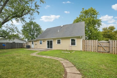 13151 Pavilion Ln, Fairfax, VA