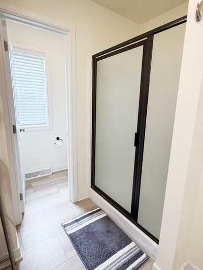Primary BA Fiberglass Shower