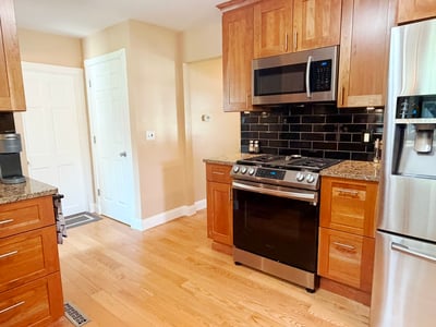 Samsung Appliances Included