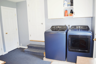 Laundry Rm/Mudrm Common Area w/ added wall storage cabinets. Hookup for electric dryer. Washer & Dryer are excluded