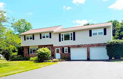 5 BR, 2.5 BA 2 Family