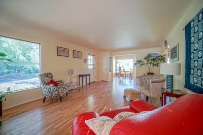 1052 W 10th Ave, Eugene, OR
