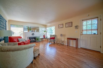 1052 W 10th Ave, Eugene, OR