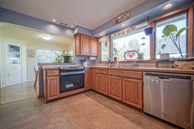 1052 W 10th Ave, Eugene, OR