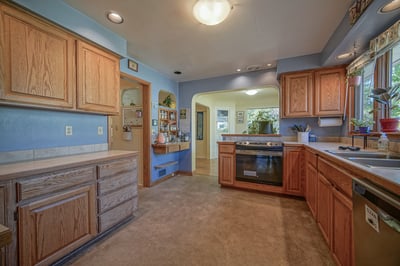 1052 W 10th Ave, Eugene, OR