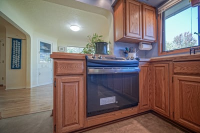 1052 W 10th Ave, Eugene, OR