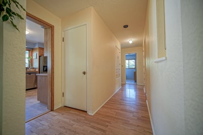 1052 W 10th Ave, Eugene, OR