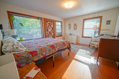 1052 W 10th Ave, Eugene, OR