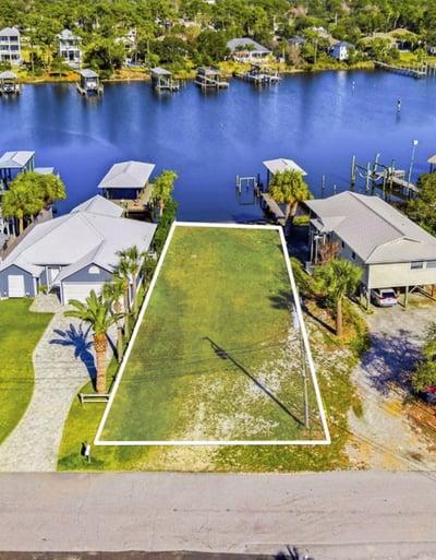 7304 S. Lagoon Drive, PANAMA CITY BEACH, FL