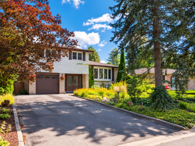 9 Birch Ct, Aurora, ON