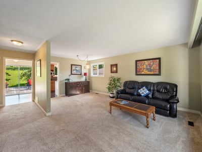 9 Birch Ct, Aurora, ON