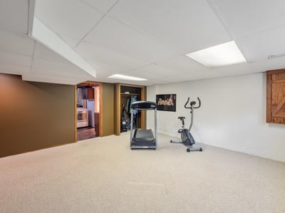 9 Birch Ct, Aurora, ON