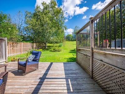 9 Birch Ct, Aurora, ON