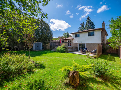 9 Birch Ct, Aurora, ON