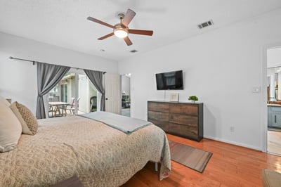 12047 Lincolnshire Drive, Austin, TX