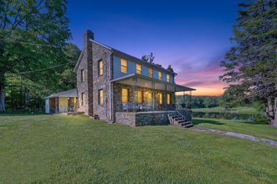 164 E Sterling Road, Newfoundland, PA