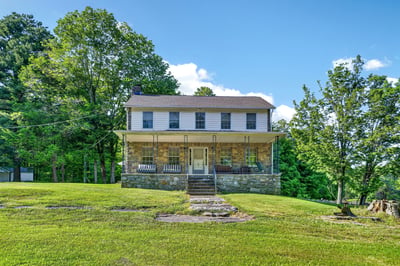 164 E Sterling Road, Newfoundland, PA