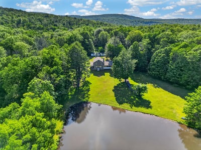 164 E Sterling Road, Newfoundland, PA