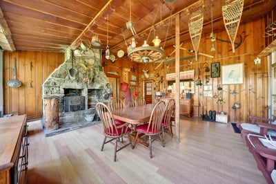 164 E Sterling Road, Newfoundland, PA
