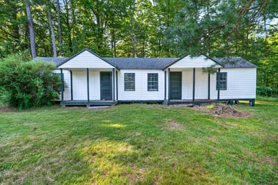 164 E Sterling Road, Newfoundland, PA