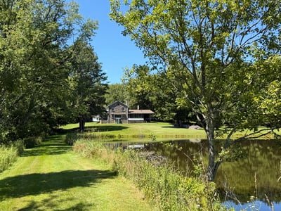 164 E Sterling Road, Newfoundland, PA