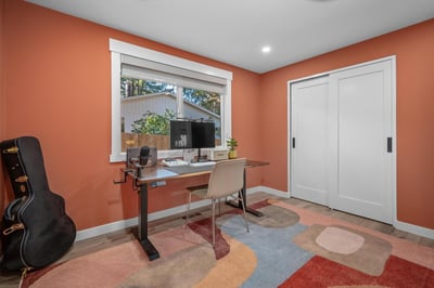 818 Ash Street, Lake Oswego, OR