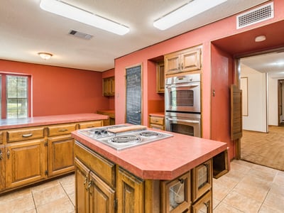 1112 Live Oak Loop, Buda, TX