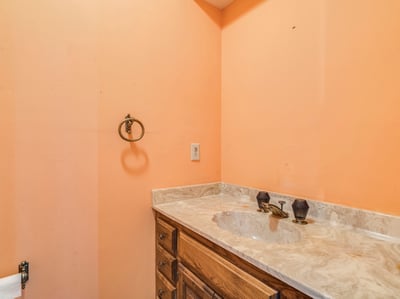 1112 Live Oak Loop, Buda, TX