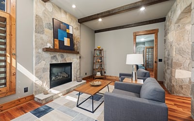 VIRTUAL STAGING: This room has been altered to reflect a lighter theme and contemporary furnishings.
