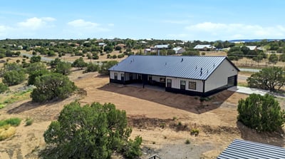 8 South Horton Road, Edgewood, NM