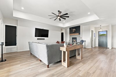 8 South Horton Road, Edgewood, NM