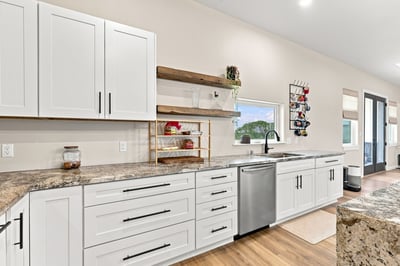 8 South Horton Road, Edgewood, NM