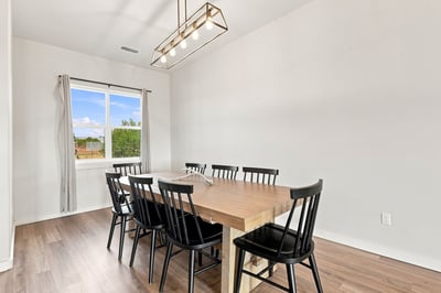 8 South Horton Road, Edgewood, NM