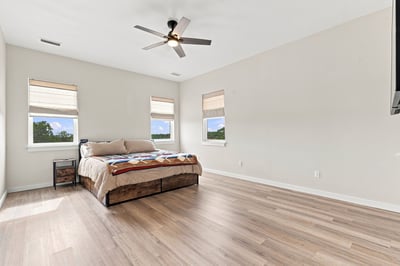 8 South Horton Road, Edgewood, NM