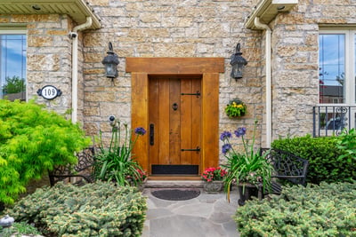 109 Dell Park Ave, North York, ON