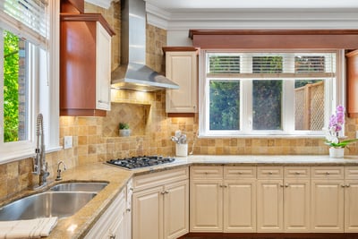 109 Dell Park Ave, North York, ON