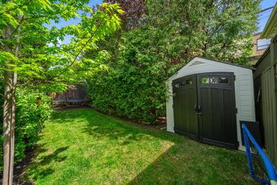 109 Dell Park Ave, North York, ON