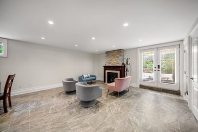 109 Dell Park Ave, North York, ON
