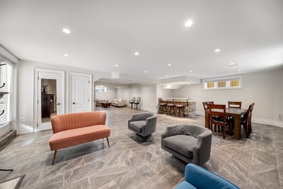 109 Dell Park Ave, North York, ON