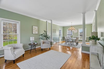 1 Squire Armour Rd, Windham, NH