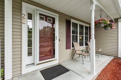 22 Dixon Drive, Litchfield, NH