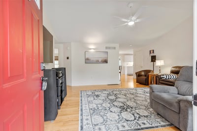 22 Dixon Drive, Litchfield, NH